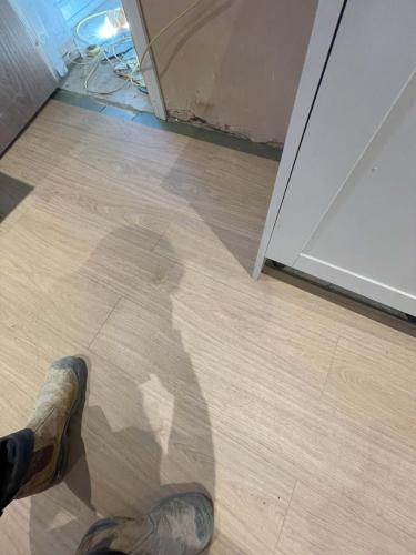 2023-02-01 16-08-23 121