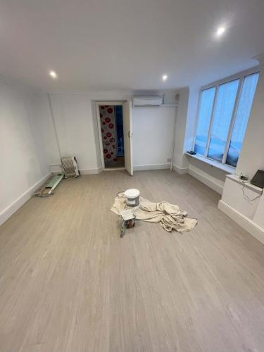 2023-03-18 17-23-26 738