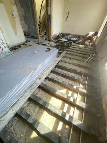 2023-06-16 12-23-59 896