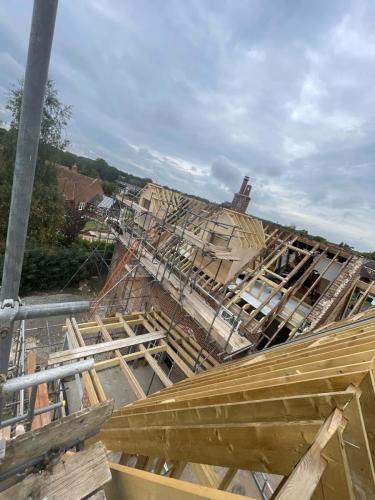 2023-09-12 10-19-23 206